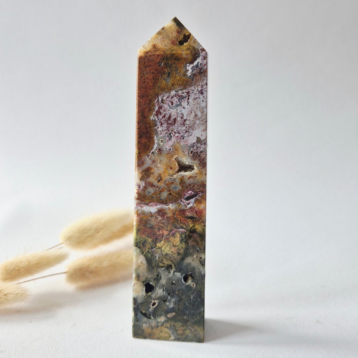 Oceaan Jaspis Toren 228 gram – Unieke Edelsteen met Druzy