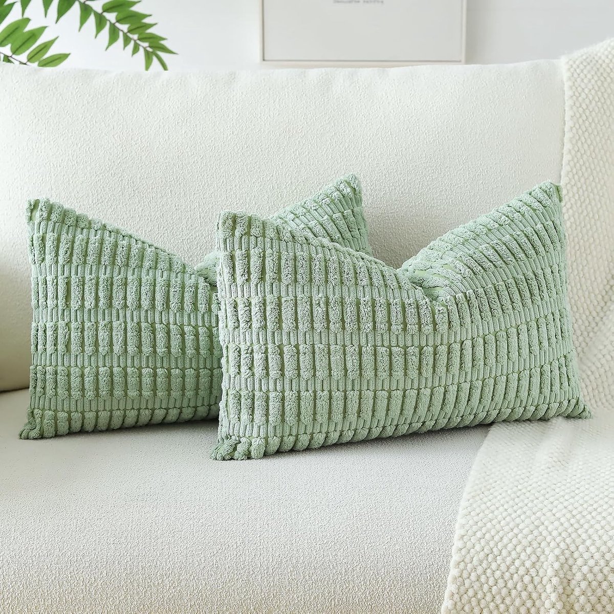 Set van 2 Zachte Corduroy Kussenhoezen, Moderne Decoratieve Kussens voor Bank en Slaapkamer, Groene Kussens 30 x 50 cm