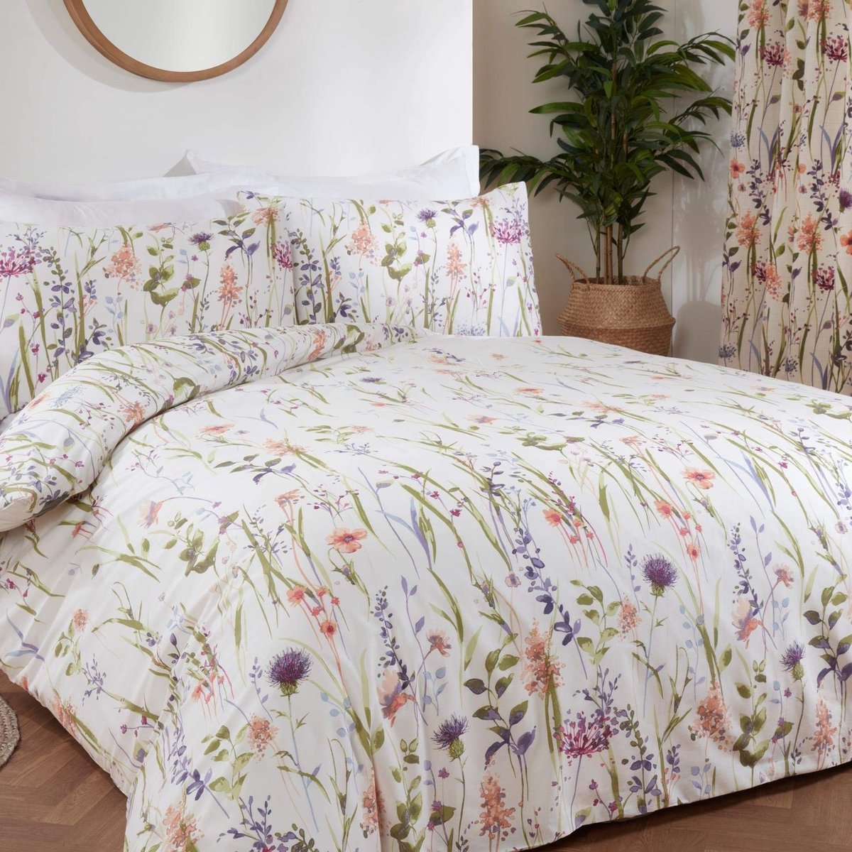 Omgoods - Hampshire Multi Kingsize Dekbedovertrekset met Bloemen