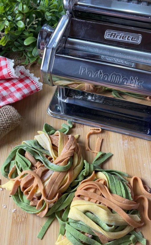 Elektrische Pastamaker - Deegroller - Verse Pasta Maken - 9 Dikte Instellingen - 5 Vormen - RVS — afbeelding 4