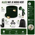 Complete tuinslang set: flexibele slang, sproeikop, wandhouder, adapters en opbergtas.