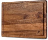 Acacia houten snijplank van SOPHIOR met sapgeul en handvatten. De plank is 35x25x2,5 cm.