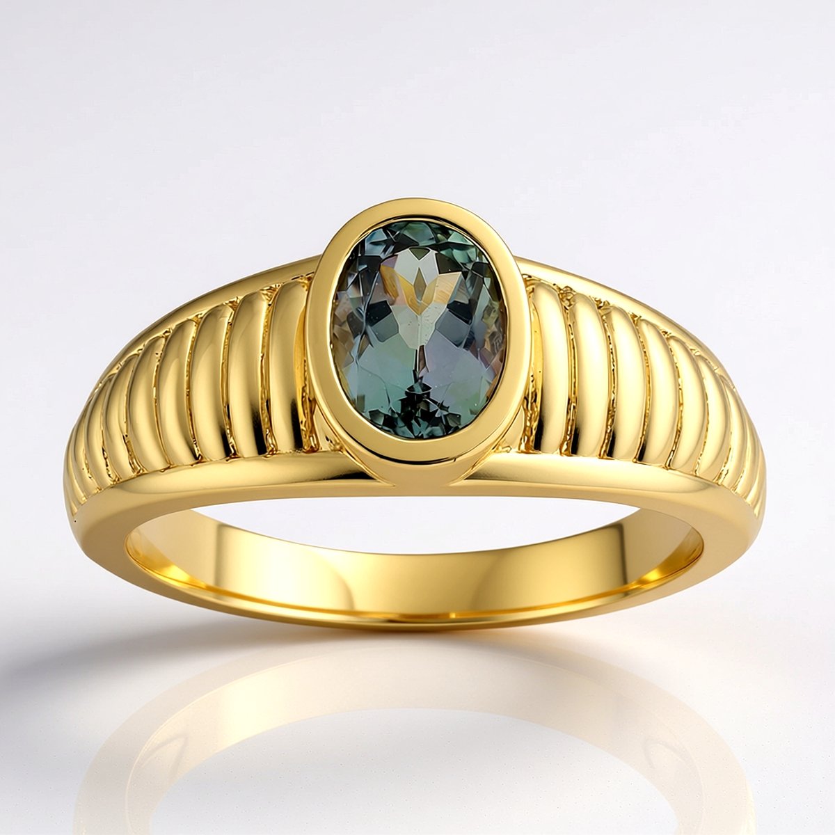 Cavill - 9 Karaats Geelgouden Ring - Natuurlijke Blauwgroene Ovaalgeslepen Tanzaniet 0,75 ct - Bezel Zetting - Elegante Ringen Nederland
