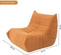Oranje pluche zitzak met afmetingen 105 cm lang, 88 cm breed en 80 cm hoog.