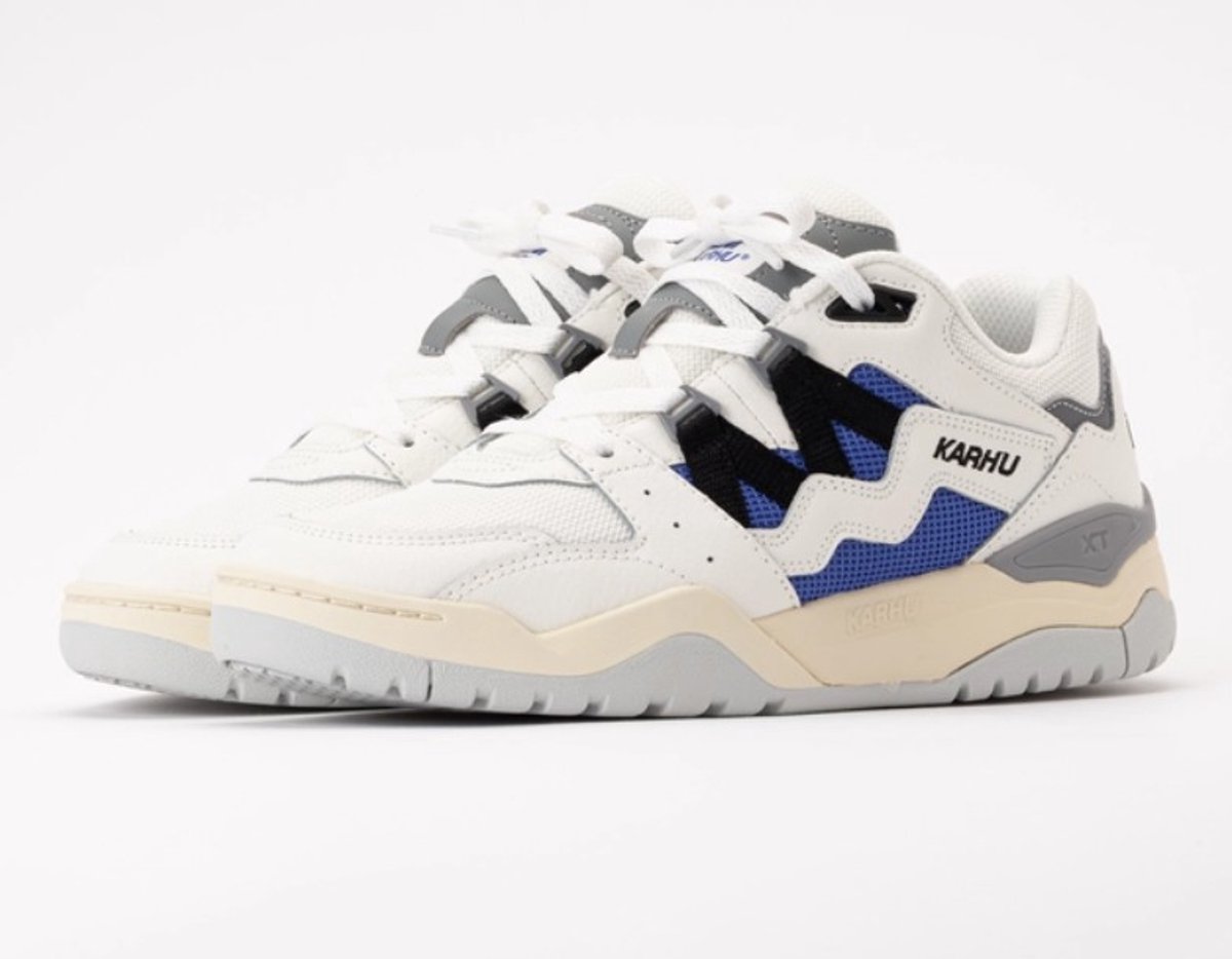 Karhu Fusion XT Dazzling Blue Sneakers – Unisex – Maat 43.5
