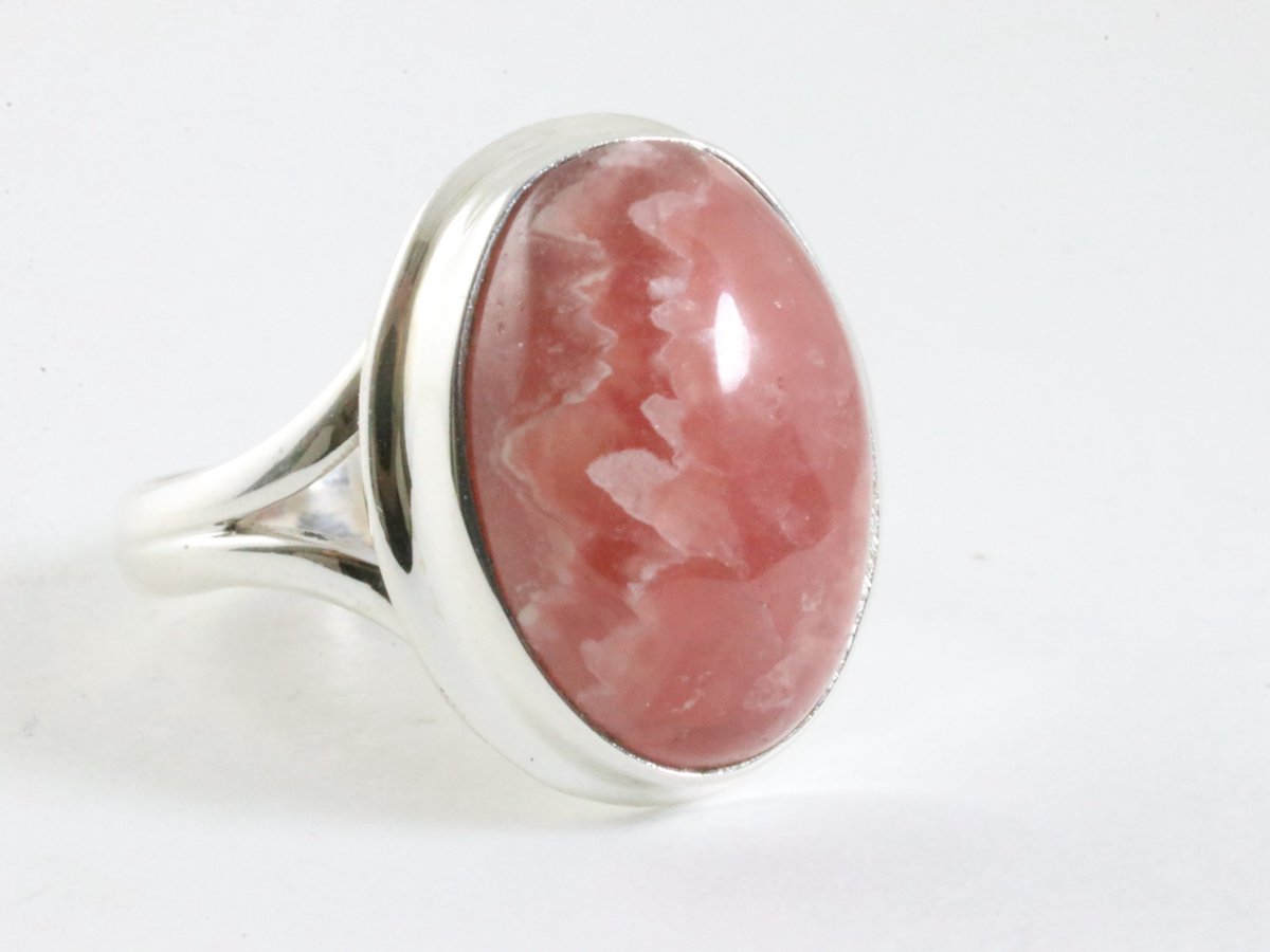 Ovale hoogglans zilveren ring met rhodochrosiet - maat 16.5