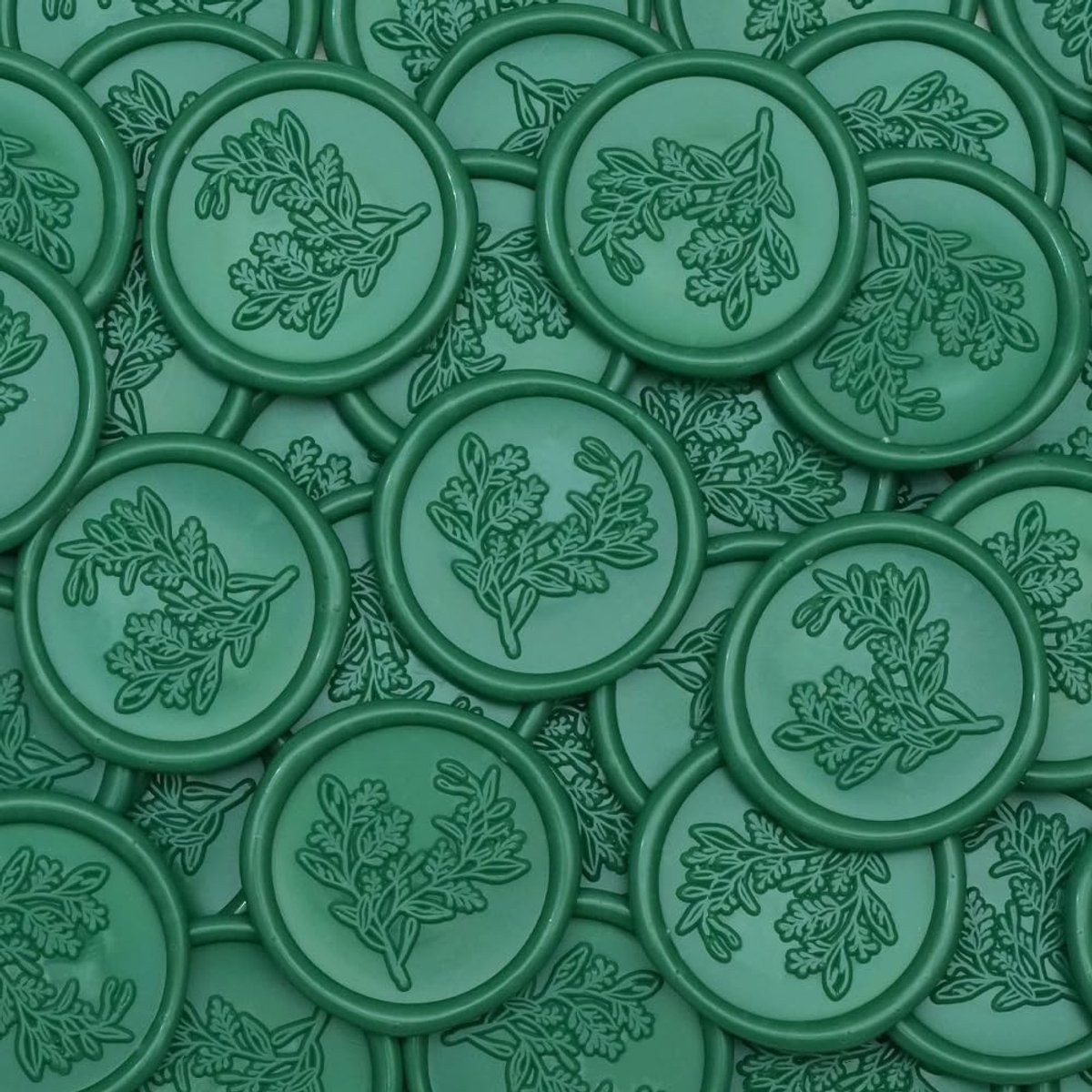 50 stuks zelfklevende waszegels met eucalyptuspatronen, zegelstickers, bruiloft voor uitnodigingen, enveloppen, enveloppen, cadeauverpakkingen (Groen)