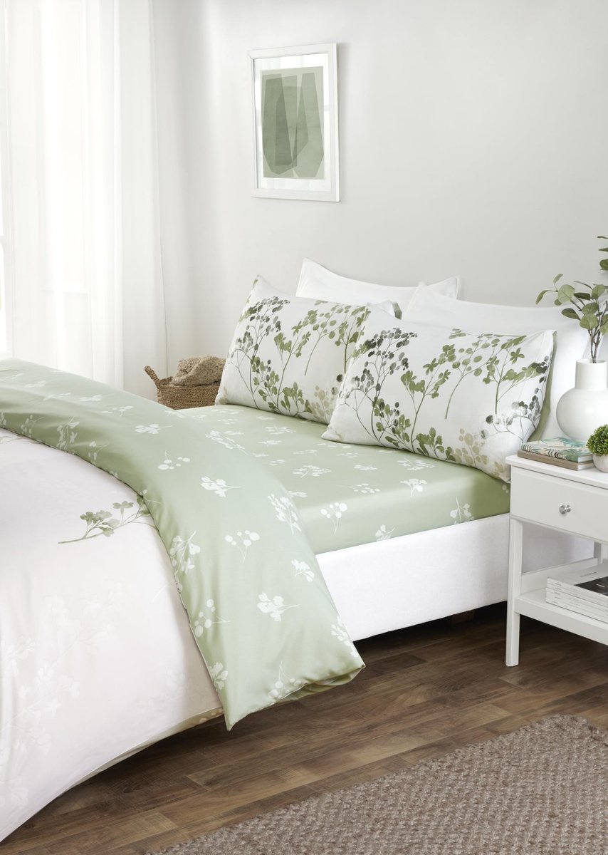 Omgoods - Complete Microfiber Bedding Set met Dekbedovertrek en Fitted Sheet