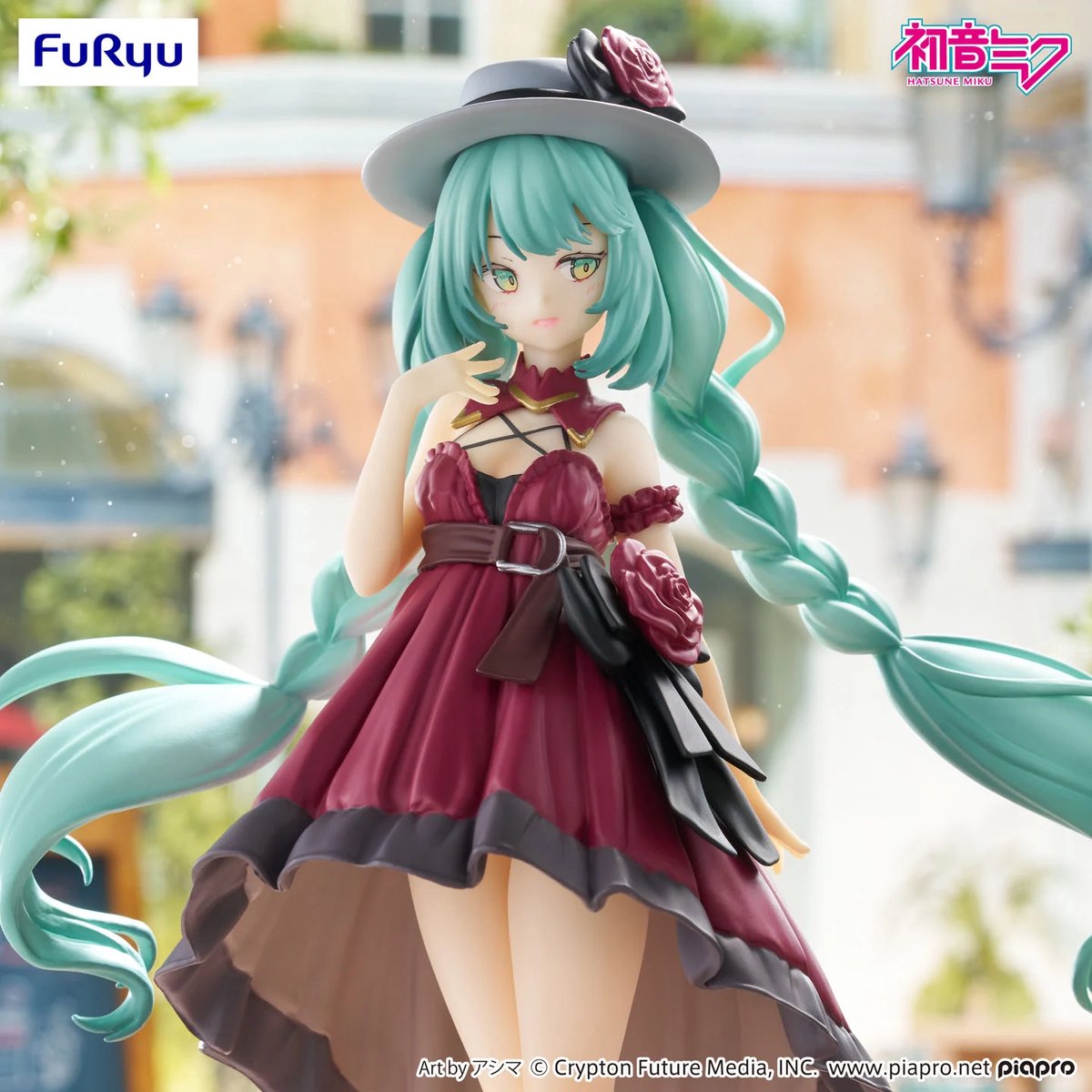 Hatsune Miku - Trio-Try-iT Figure - Outing Dress Red Color Ver.