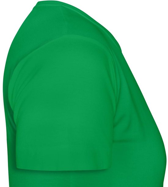 Groen T-shirt, zijaanzicht