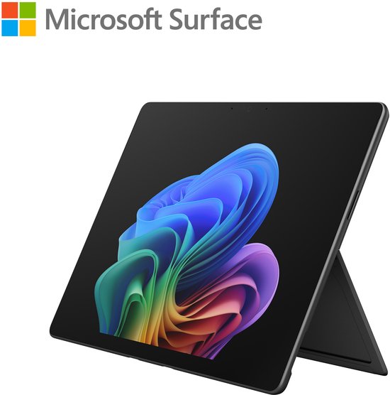 Microsoft Surface Pro 12th Gen - M12 / 16GB / 512GB Black