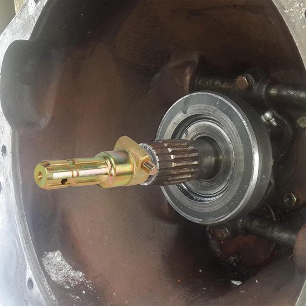 Universele PTO Extender voor Diverse Tractoren - Verlenger met 1 3/8in 6 Spline Design - Tot 70 Pk - Duurzaam en Betrouwbaar