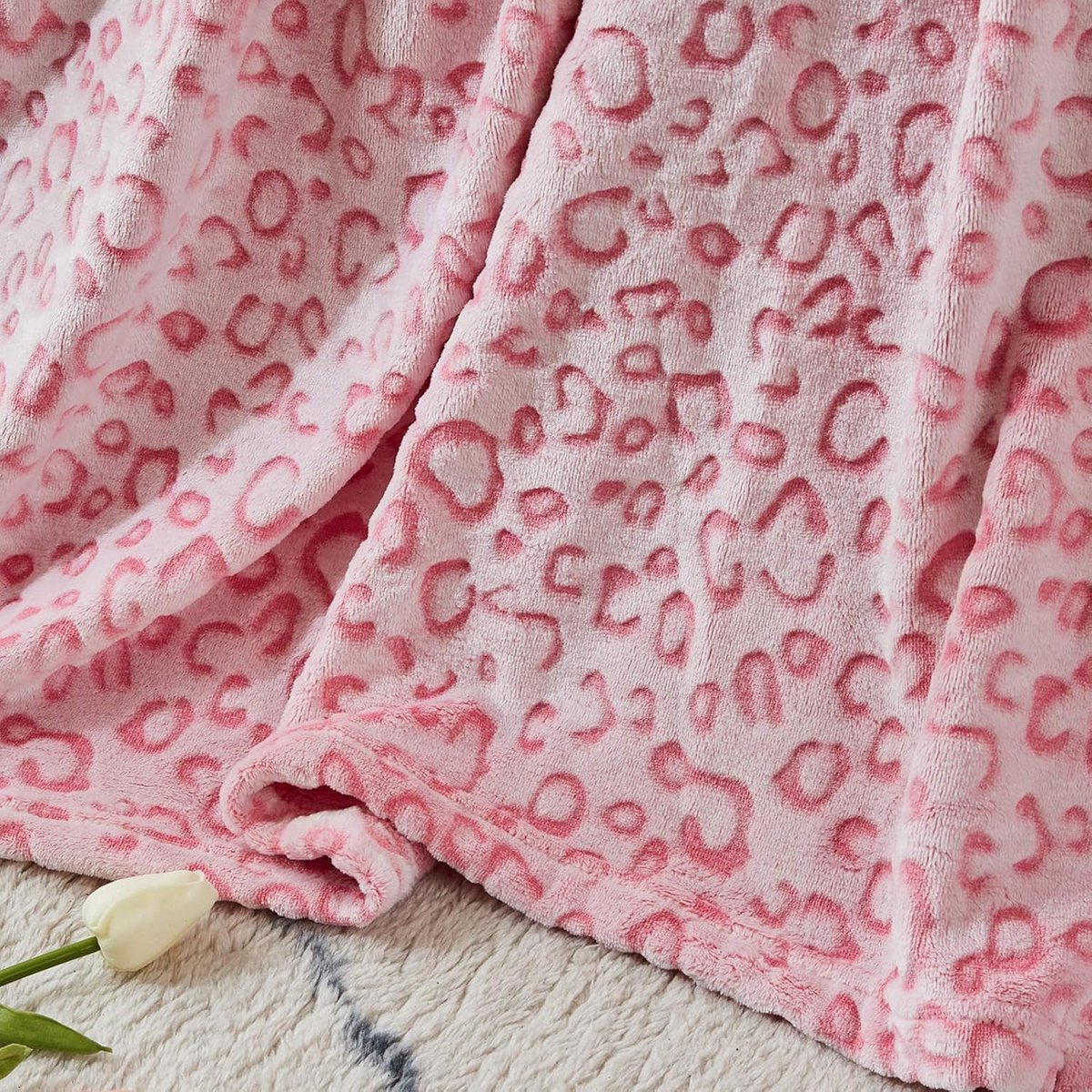 SnelShoppen - Flanellen fleece dekens, extra zachte knuffeldeken, lichtgewicht microvezel bankdeken voor volwassenen, 130 x 150 cm, roze luipaard voor