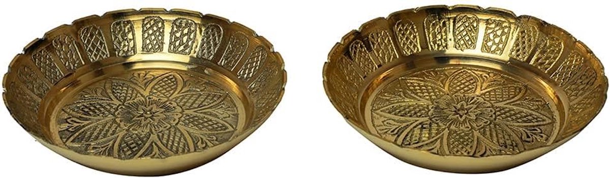 Set of 2 Nakshi Plate Decorative Brass Indian Traditional Festival Laxmi Poojan New year Decorations Prasad Plate Katori for Pooja Pooja Utensils Item Articles (Size 4" Diameter) Patra (Katori)