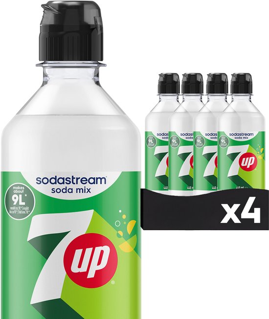 Een grote fles Sodastream 7UP siroop en vier kleine flesjes in een multipack.