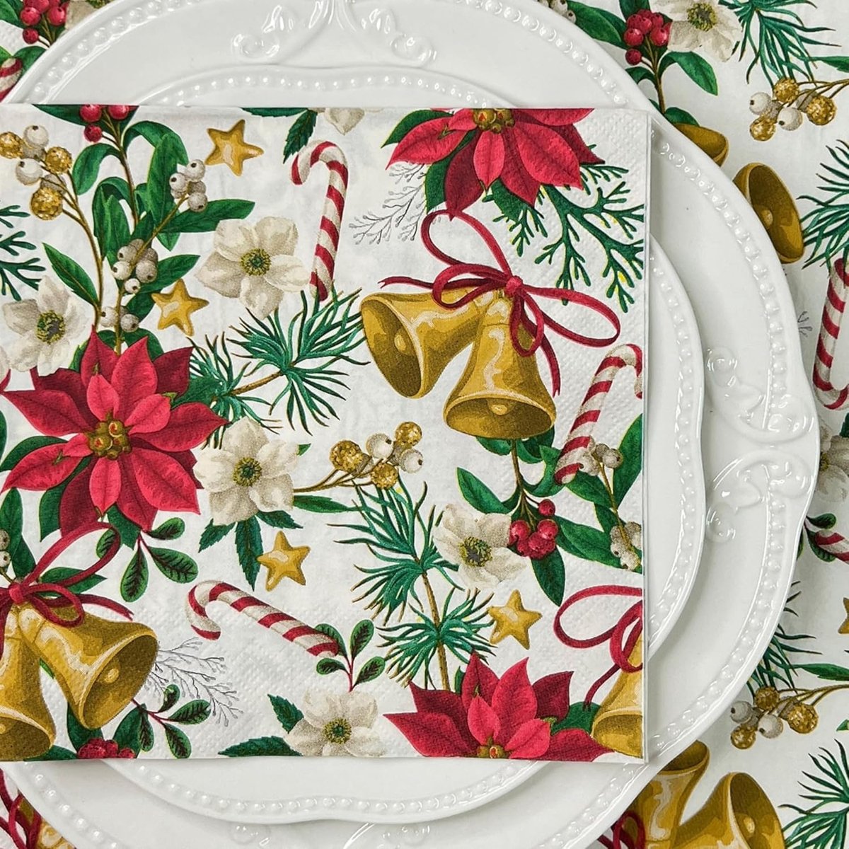 Thijox - 40 Stuks Wegwerp Papieren Kerstservetten 33x33 cm - Decoratieve Bedrukte Servetten voor Kerstfeest met Kleurrijke Bel - Ideaal voor Feesten,