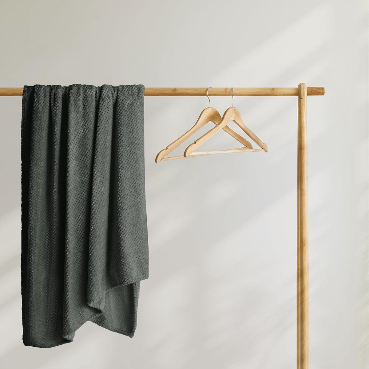 SnelShoppen - Cuddly Dekentje 150x200 cm Microvezel Fleece Grijs/Antraciet - Zacht Bed- en Sofa Dekbedovertrek - Scandinavisch Stijl - Perfect voor Fe