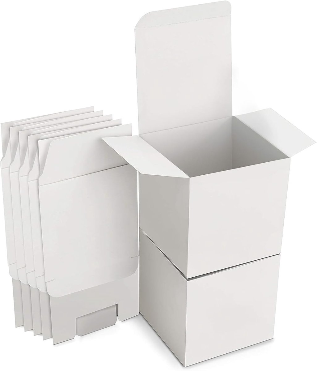 SnelShoppen - 15 Stuks Geschenkdozen Kraftpapier Wit 8x8x8 cm Kartonnen Dozen met Deksel Vierkant voor Feest Verjaardag Bruiloft DIY