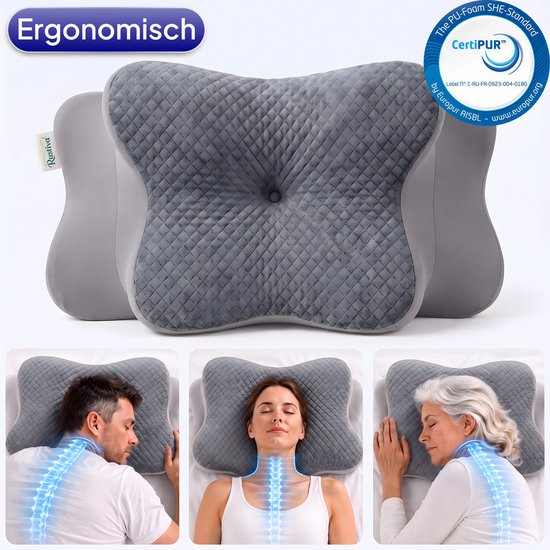 Man, vrouw en oudere vrouw slapen op ergonomische grijze kussens.