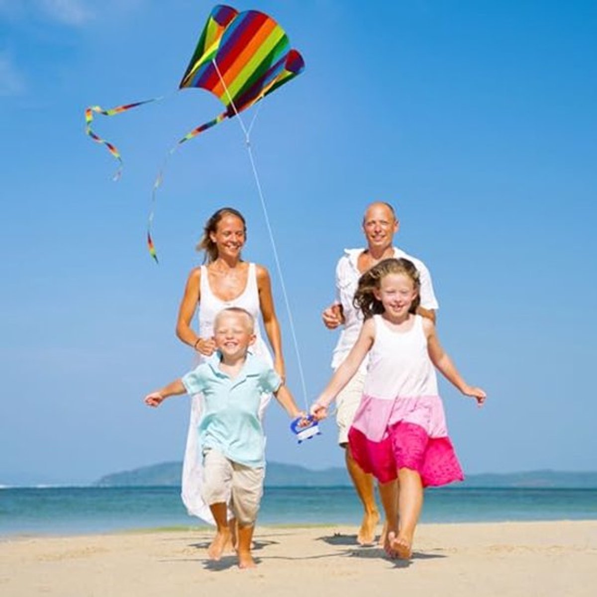 3 kleurrijke vliegers voor jongens en meisjes, regenboogvlieger met drakenkoord en handvat, voor zomersporten in het strandpark, gemakkelijk te monteren