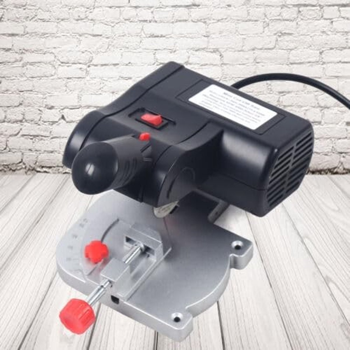 Mini afkortzaag met staalblad - 4500 rpm
