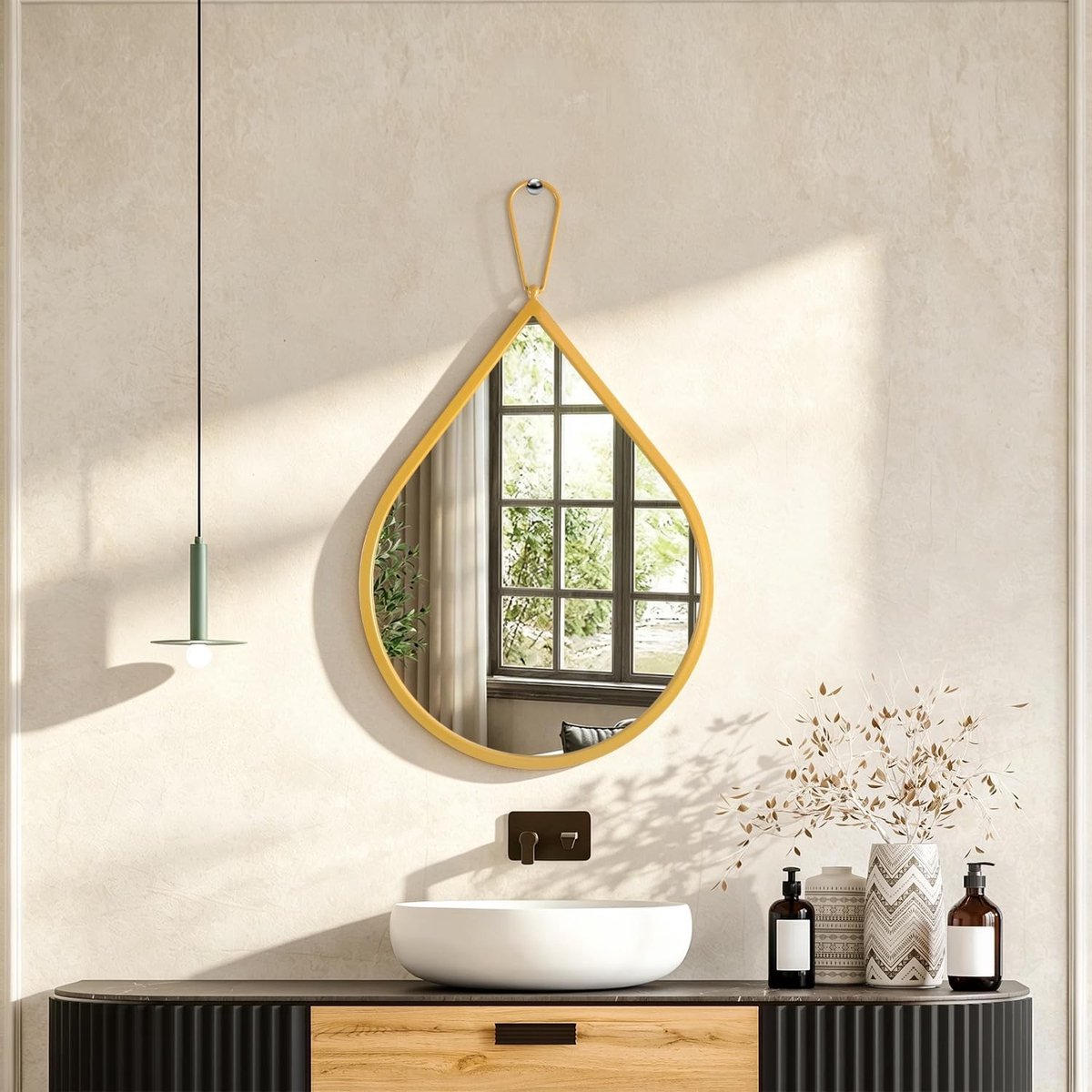 Moderne Ovale Wandspiegel in Goud met Dikke Metalen Rand voor Slaapkamer, Woonkamer en Badkamer Decoratie