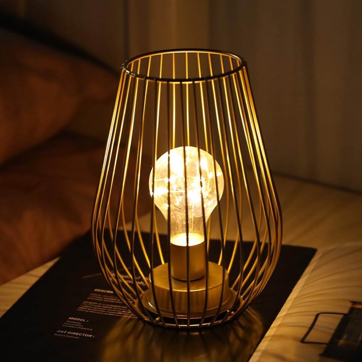 Dailygoods- Tafel Lamp Draadloos - Tafellamp op Batterij - Goud - 21 cm Hoog - Metaal - Sterk en Duurzaam - Batterijlamp