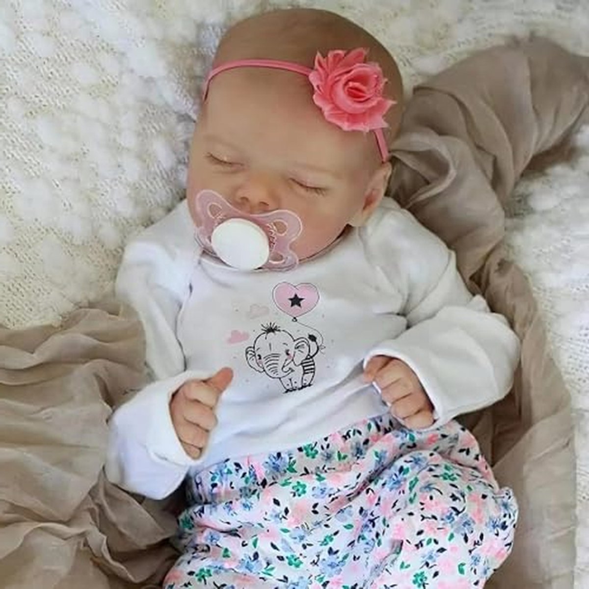 Levensachtige Babypop - Siliconen Pop Baby - Kind Ontwikkeling - Echt Babygevoel - 50 cm - Roze