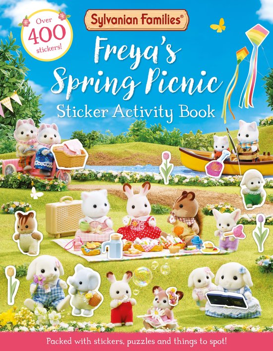 Le livre d'activités "Freya's Spring Picnic" de Sylvanian Families, avec plus de 400 autocollants. Un groupe de personnages Sylvanian Families pique-nique au printemps.