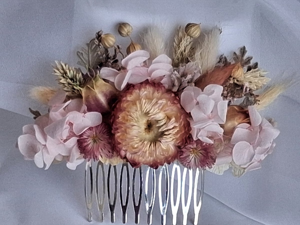 Bloemen en Decoratie 4U Modern en romatische bruidshaarkam, boho haaraccessoire met gedroogde en gestabiliseerde natuurlijke bloemen, voor boho bruiloft en feestelijke gelegenheid/ bruidsspeld wit, roze, beige