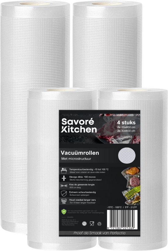 Vier rollen vacuümzakken van Savore Kitchen met microstructuur. Twee rollen zijn 20x600 cm en twee zijn 30x600 cm.