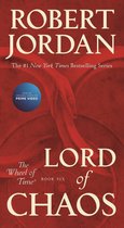 Boekcover van "Lord of Chaos", deel zes van "The Wheel of Time" van Robert Jordan. Rode achtergrond met witte letters. Nu ook een serie op Prime Video.