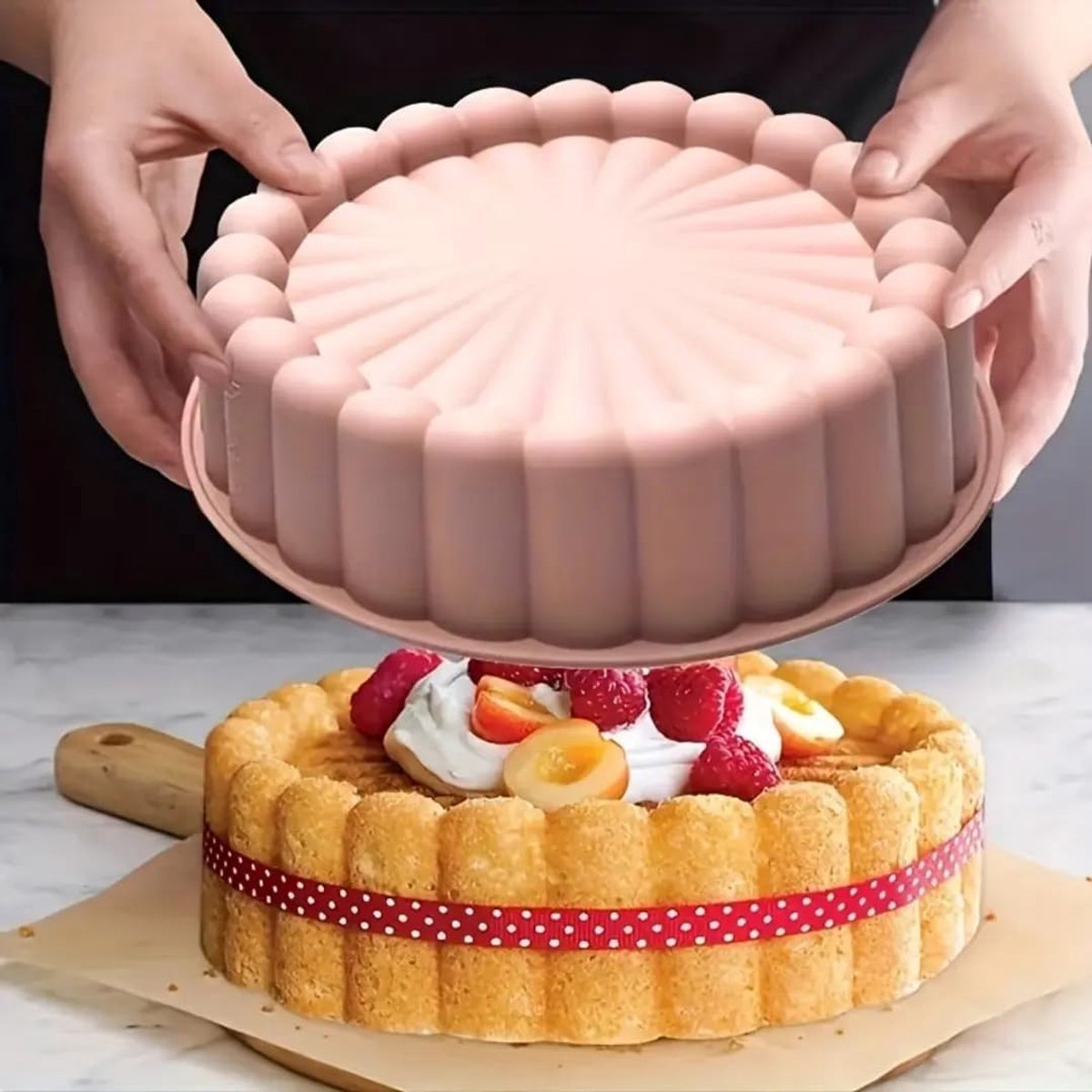Taartvorm - Charlotte Taartvorm - Siliconen - Ronde Taartvorm - Geschikt voor het maken van taarten en desserts - Roze - 19,5*19,5*6,1 cm