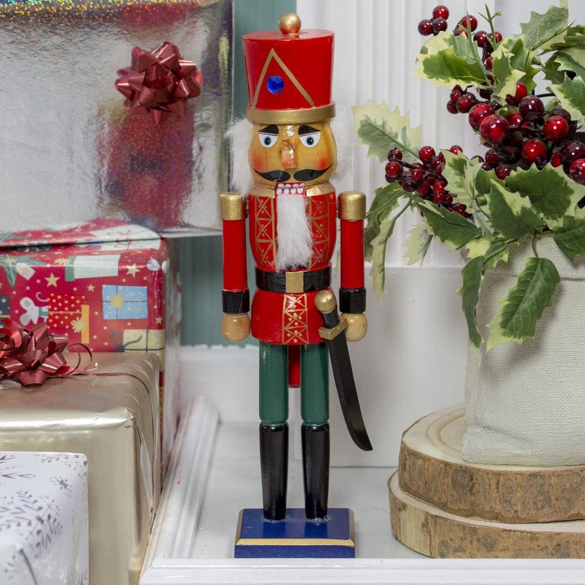 Kerstwerkplaats 81550 houtnotenkraker soldaat / 35 cm hoog/notenkraker kerstdecoratie in rood en groen
