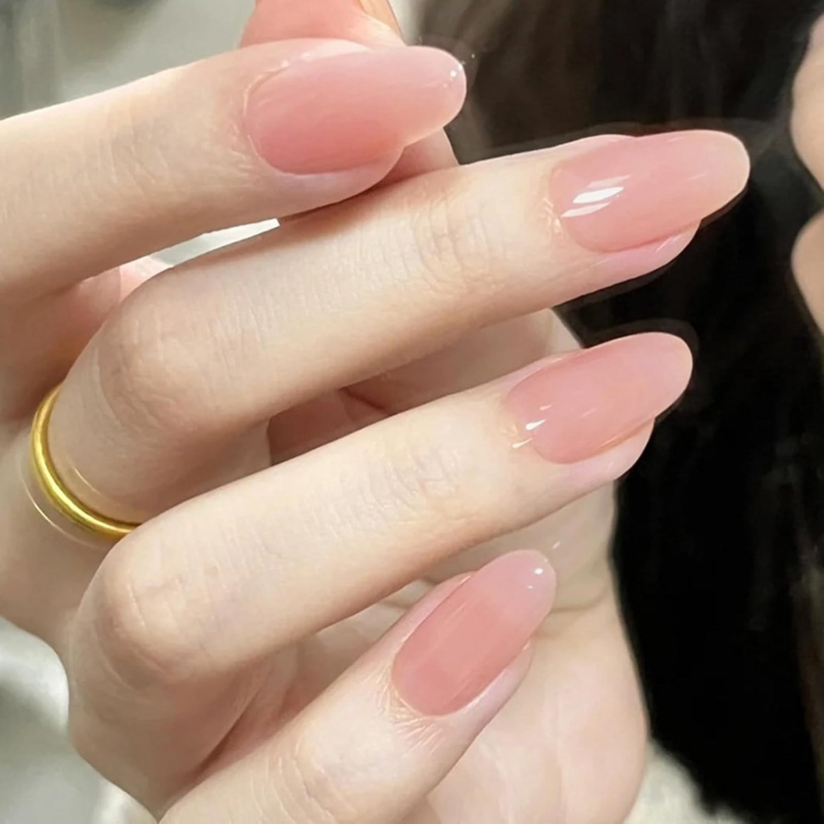 24 stuks nude roze press-on nagels, medium amandelnagels om op te plakken, elegante effen acryl kunstnagels, herbruikbare natuurlijke nepnagels voor vrouwen en meisjes, doe-het-zelf manicure