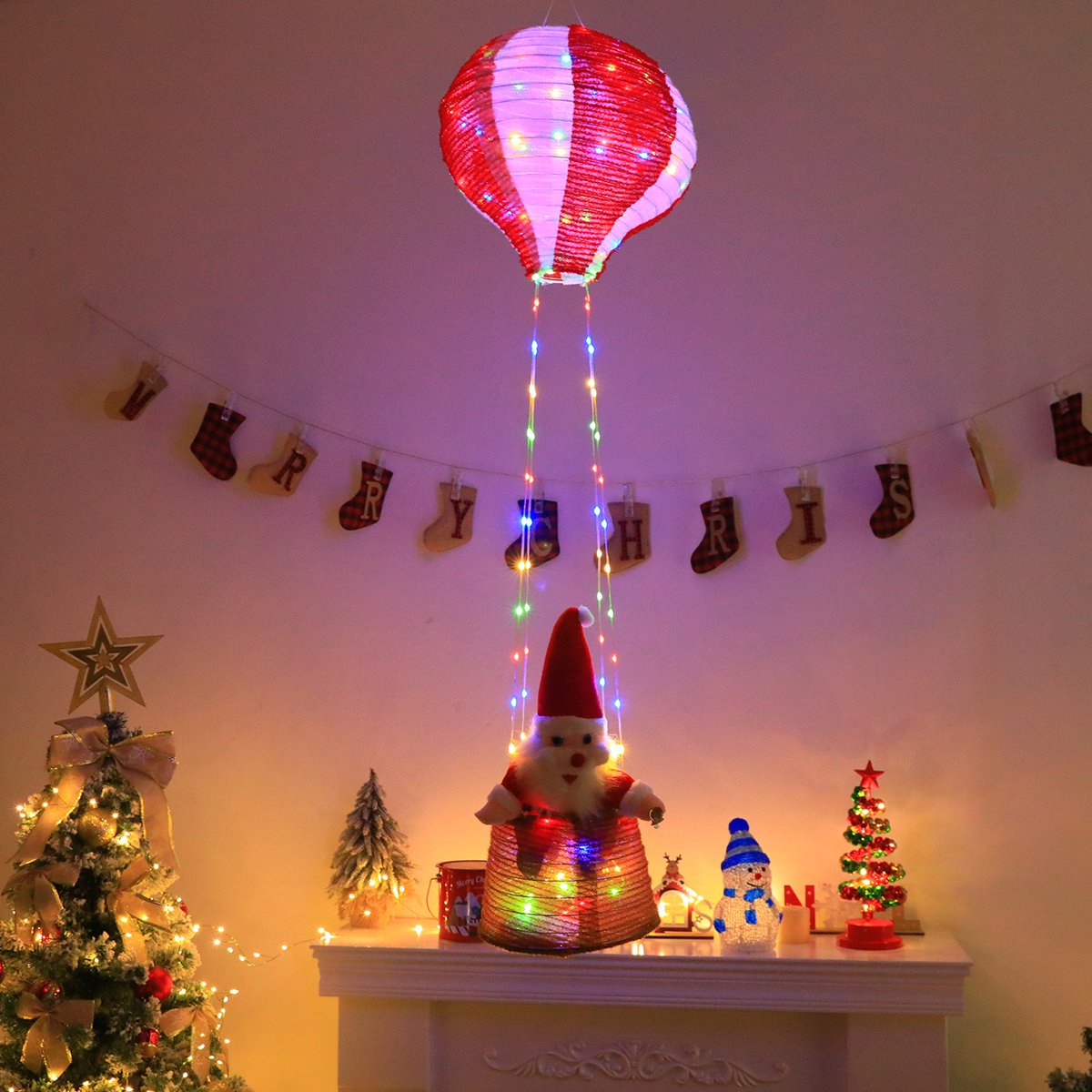Kerstverlichting met Kerstman & Heteluchtballon – LED Decoratielamp op Batterijen – 8 Lichtstanden – Kleurrijk – Voor Kerst, Feest en Interieurdecoratie - 1 stuks