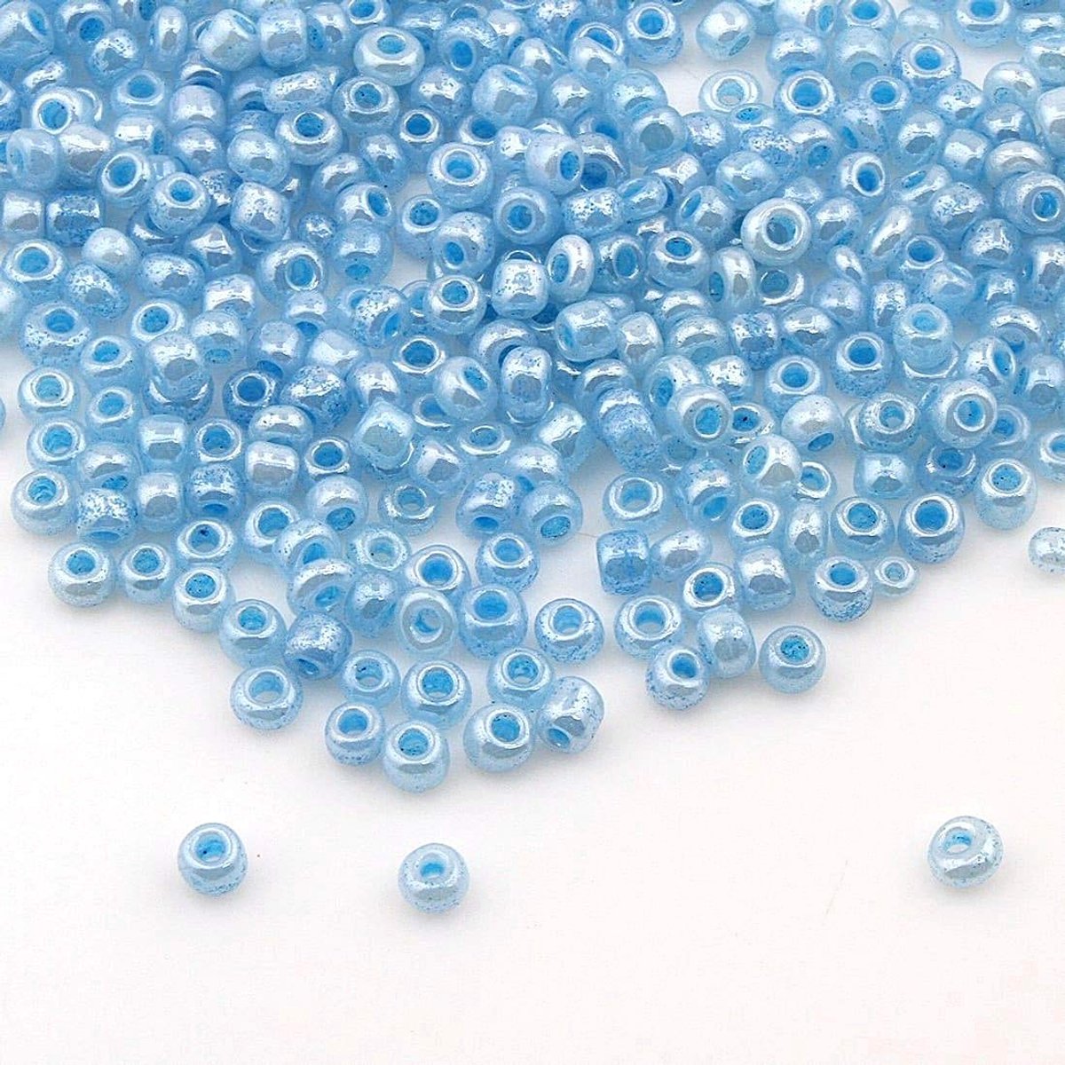 Rocailles Glasparels, indianenkralen, zaadkralen, ponykralen, 3 mm, Ceylon 7 kleuren, 8/0 ceylon, gelüsterd, zijdeachtige zaadkralen, 3300 stuks (blauw)