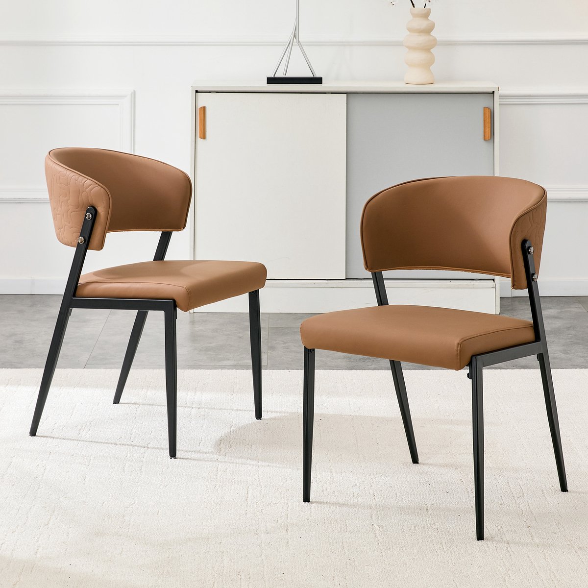 Eetkamerstoelen - Set van 2 - Eetkamerstoel Set - Moderne Eetkamerstoel met Gestoffeerde Zitting - Stoel met Metalen Frame - Keukenstoel - Woonkamerstoel - Stoel voor Eetkamer en Keuken - Bruin