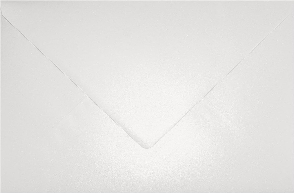 25 parelomer wit C5 enveloppen 162x229 mm Aster Metallic White puntflap zonder venster glanzende voor uitnodigingen wenskaarten bedankbriefje