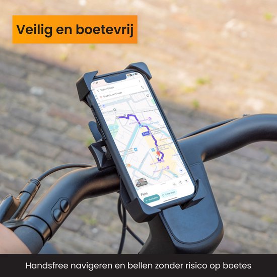 Zwarte fiets telefoonhouder op een fietsstuur met navigatiekaart op het scherm.