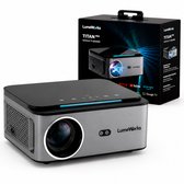LumeWorks Titan Pro beamer en verpakking, met Google TV en streamingdiensten logo's.