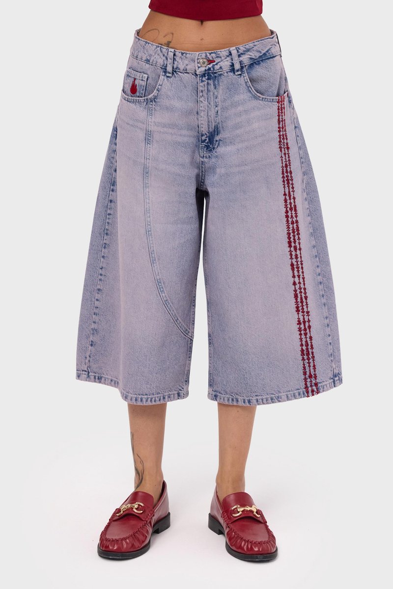 It's Basic - BERMUDA DENIM SHORT - BLEACHED