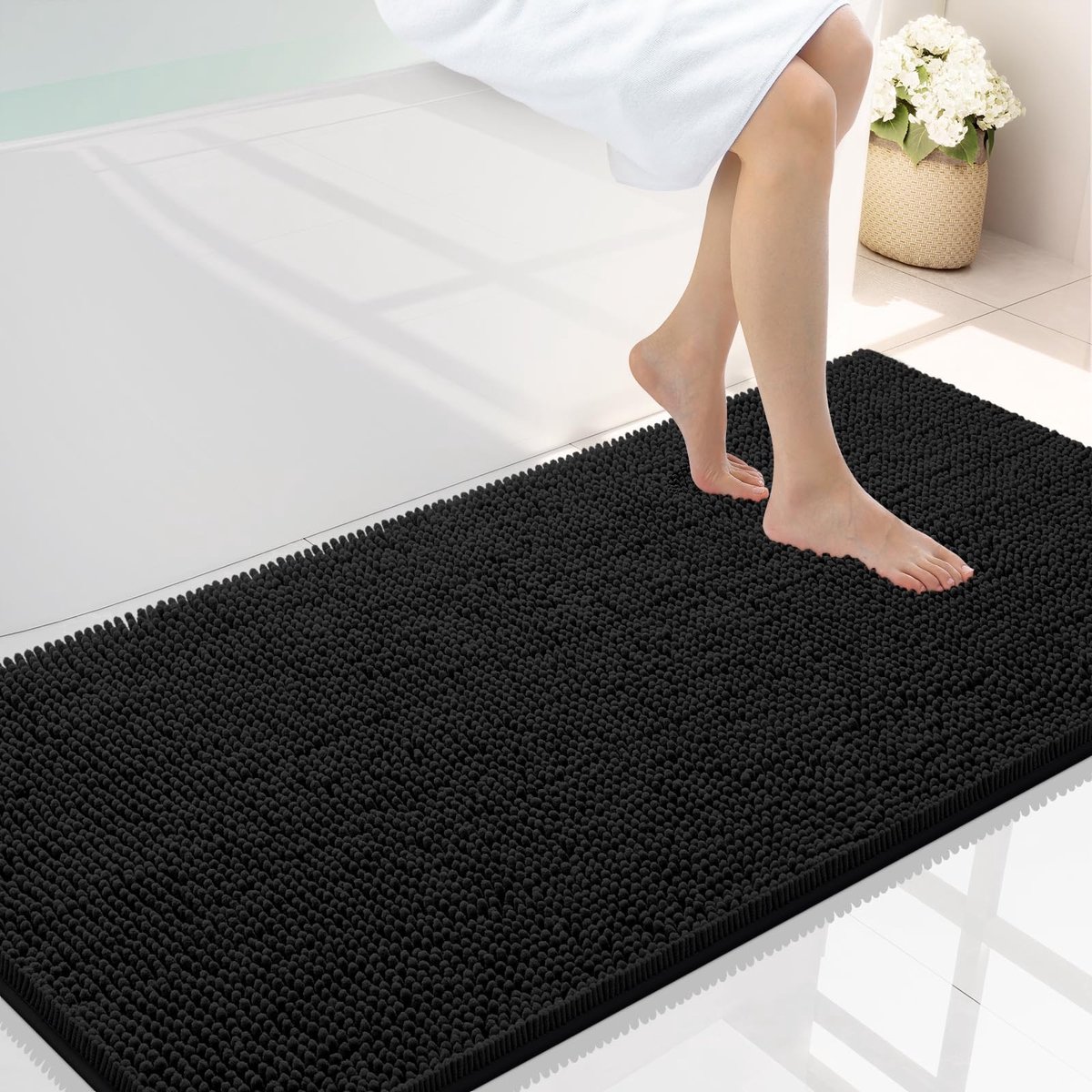 Solidchoice - Luxe Chenille Badmat in Zwart, Machinewasbaar en Antislip