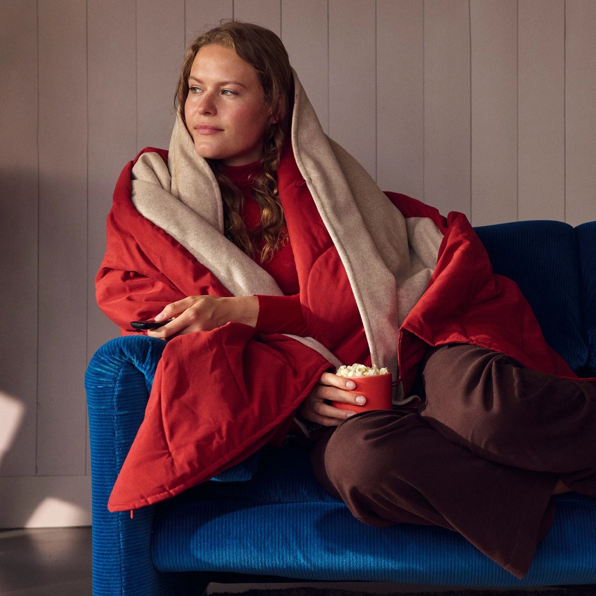 Stoov Huge Hug³ - Elektrische deken - Warmtedeken - Original Earth Red - 3 warmtestanden tot 58°C - Flex: 1,5 tot 3 uur – foto 5