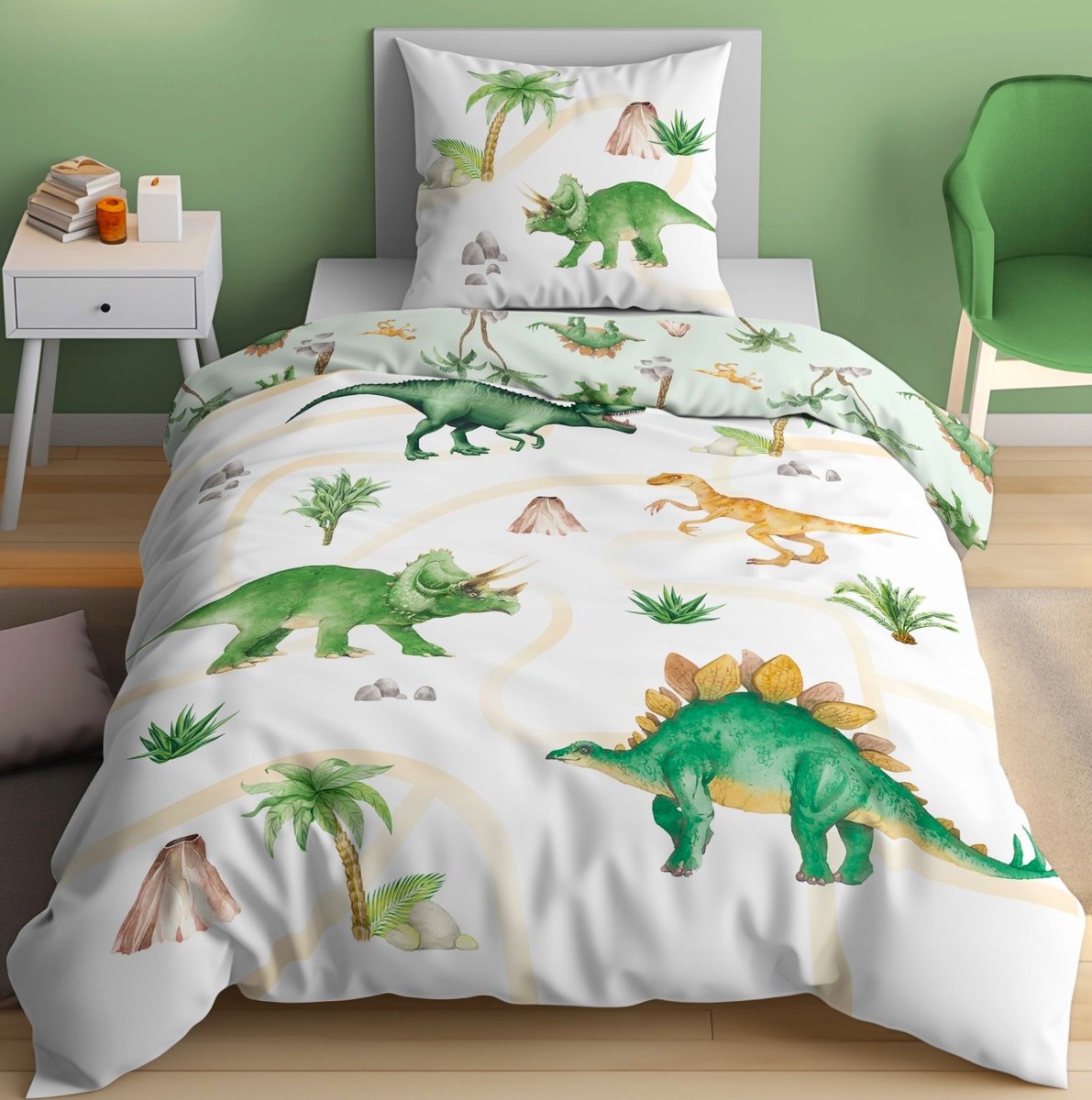 1-persoons jongens dekbedovertrek (dekbed hoes) wit met dino’s (T-rex dinosaurus, Stechosaurus) tussen groene bomen, struiken en stenen eenpersoons 140 x 200 cm