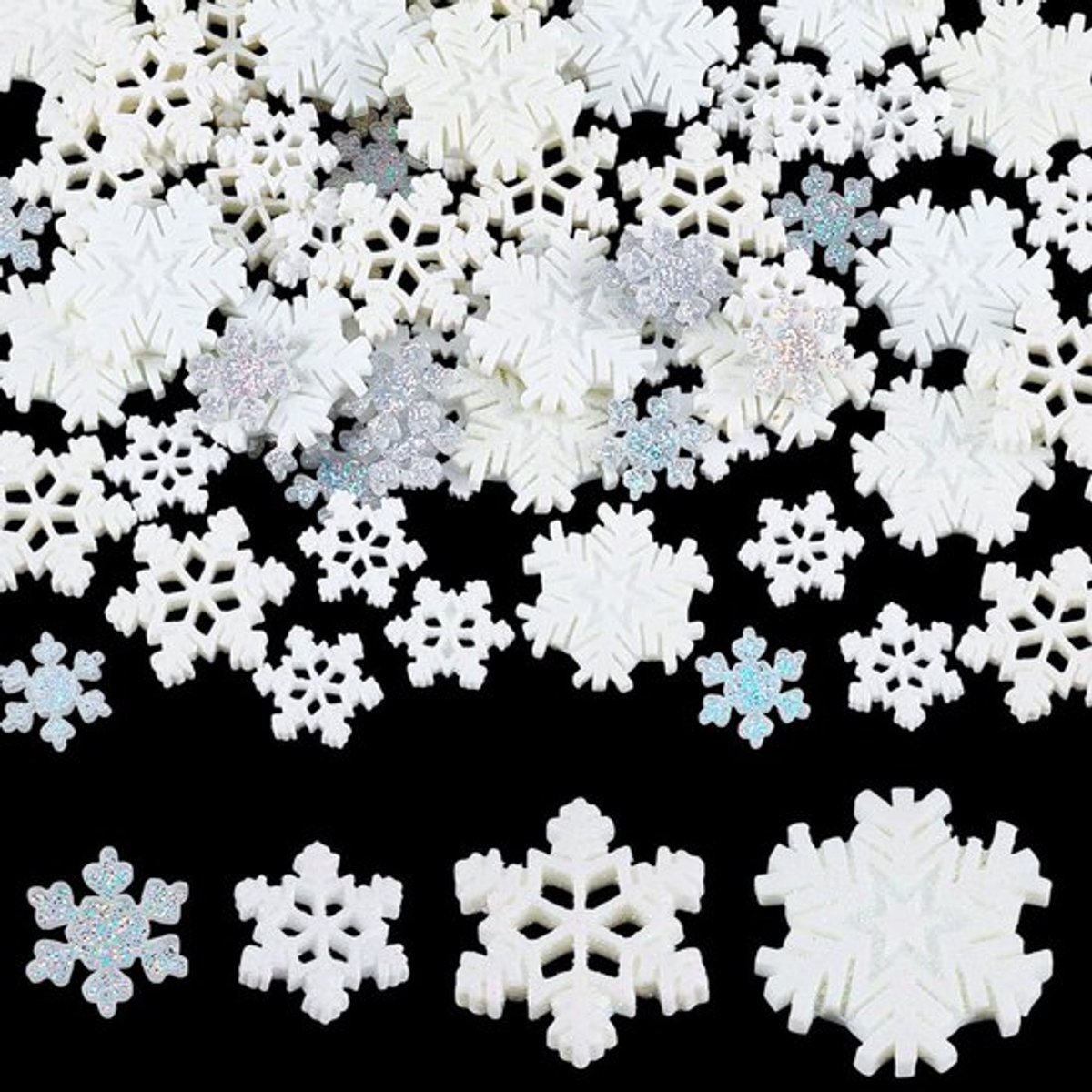 100 stuks 4 stijlen mini sneeuwvlokken ornamenten, mini sneeuwvlokken kerstversieringen hars kleine sneeuwvlokken voor knutsel kerstversieringen winterfeest kerstboomdecoratie