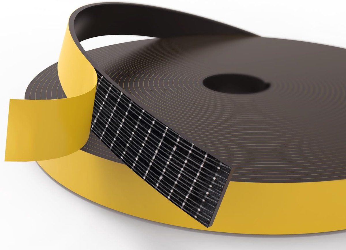 Weerstrip zelfklevend schuim tape - 12 mm breed - geluidsisolatie - perfecte afdichting voor deuren en ramen - SnelShoppen