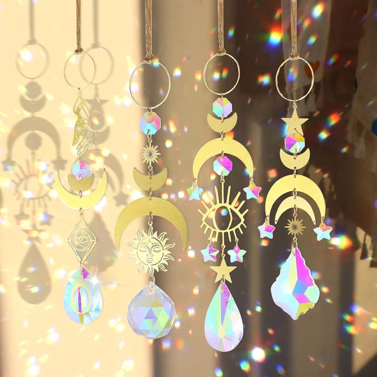 Ornament Hange, 4 Pack Crystal Suncatchers, Prisma Hanger Handgemaakte Kleurrijke voor Ramen, Gekleurde Prism Ornament Hanger voor Venster Slaapkamer Auto Huis Tuin