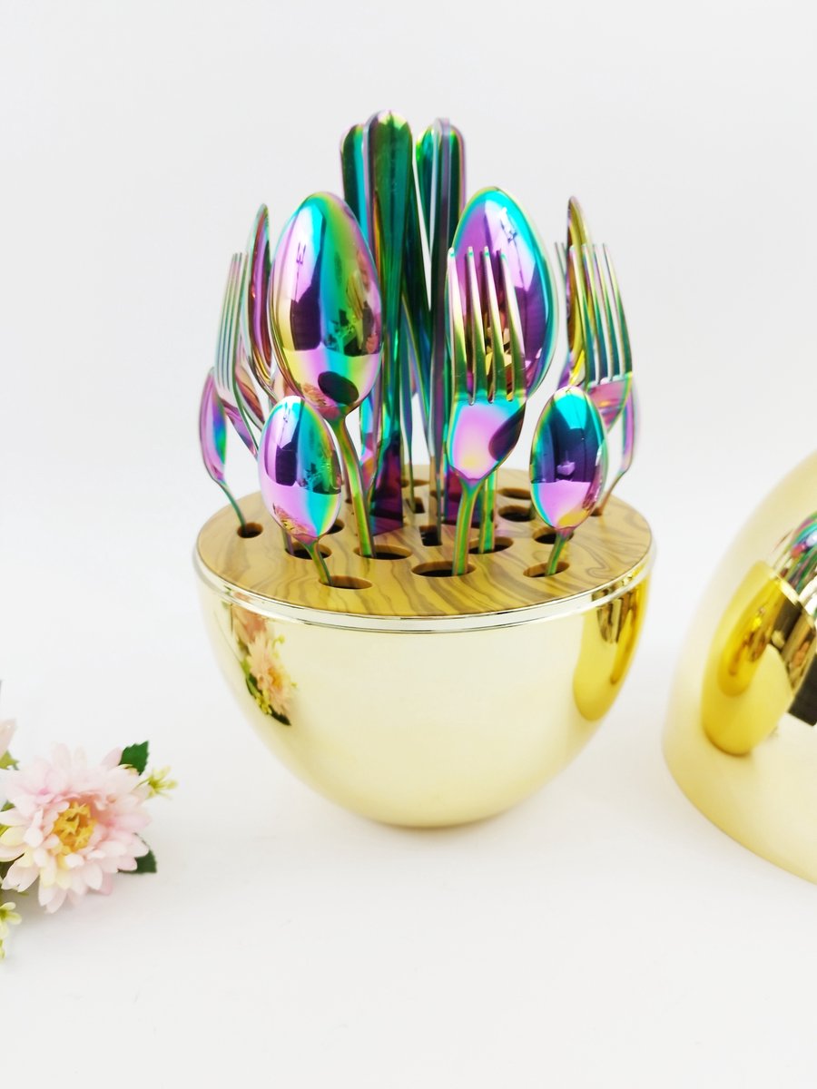 Rainbow Bestekset 24 Delig Y062 - Luxe Goudkleurige Eierhouder