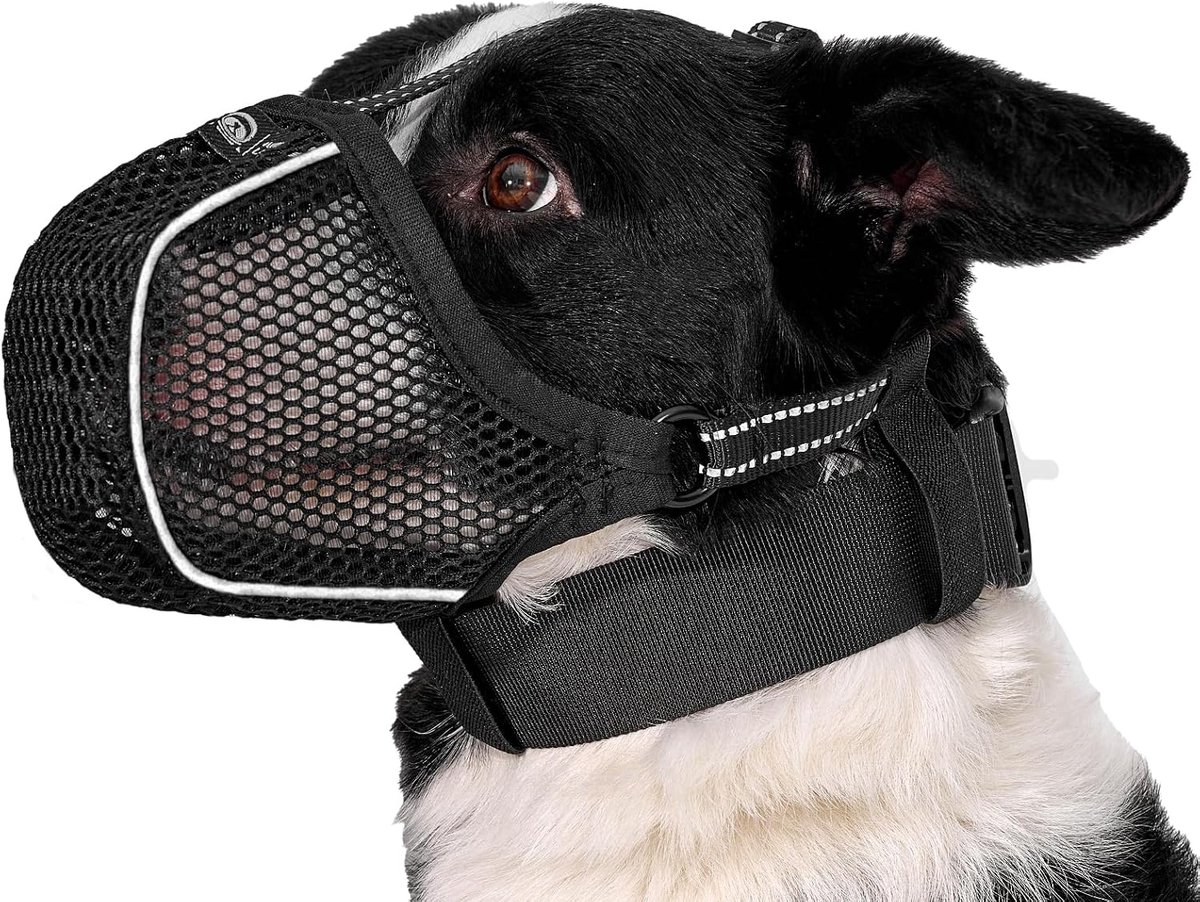 Hondenmuilkorf, zacht net, ademende muilkorf voor kleine, middelgrote en grote honden, antislip, verstelbare muilkorven met drie riemen en lichtreflecterende inrijgen, zwart, S